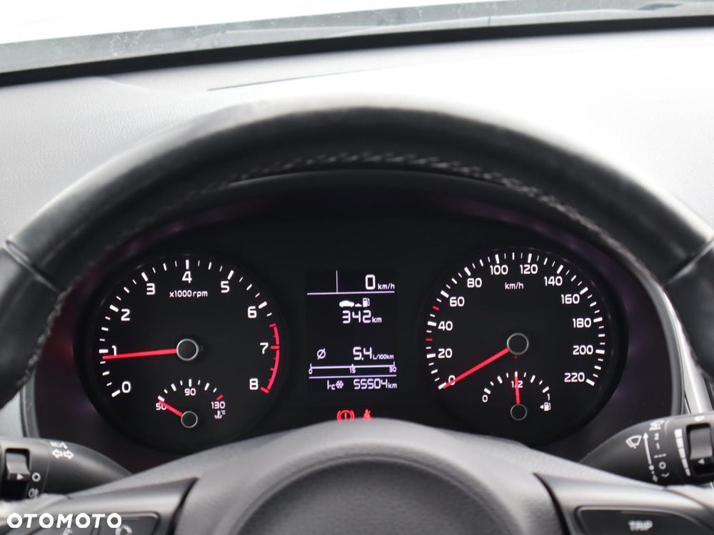 Kia Stonic 1.2 M - 11