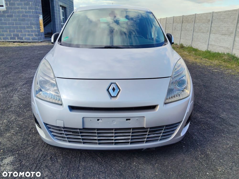 Renault Grand Scenic dCi 150 FAP Dynamique - 2