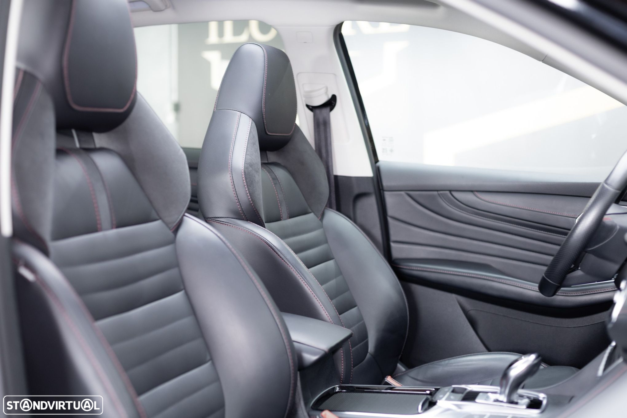 MG EHS 1.5T-GDI PHEV Luxury - 19
