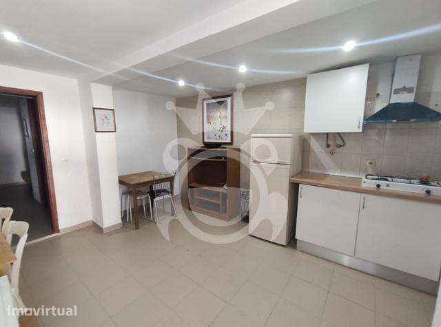 Imóvel Apartamento T1 remodelado centro histórico de Elvas - Grande imagem: 4/6