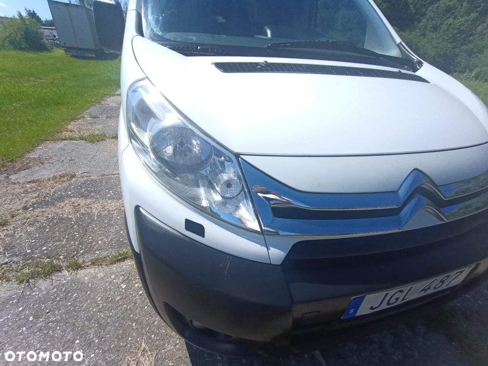 Citroën Jumpy 2.0 diesel 128 kM manual 2014 rok HAK, BAGAŻNIK DACHOWY, czujniki parkowania, ORGINALNY PRZEBIEG, sprowadzony ze Szwecji! - 18