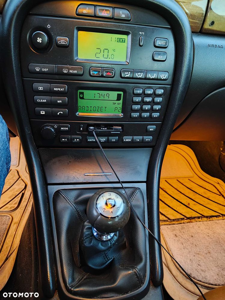 Jaguar X-Type - 8