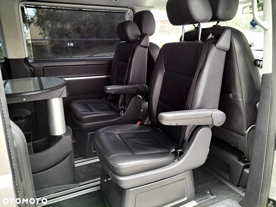Volkswagen Multivan - 19