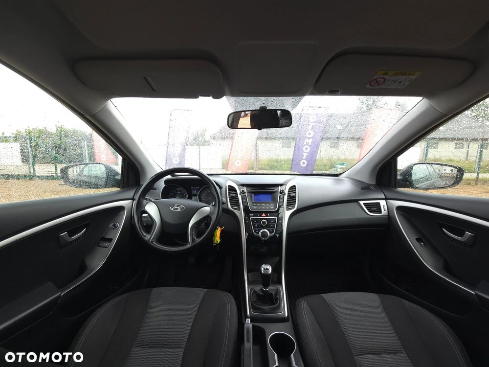Hyundai i30 blue 1.4 Classic - 28