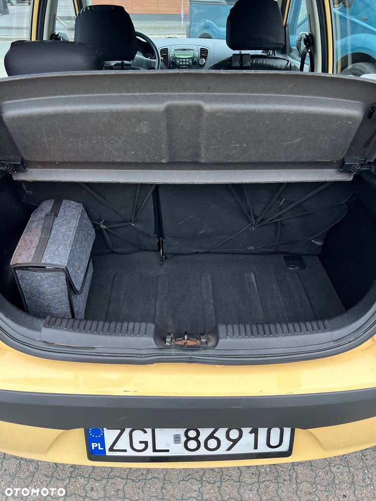 Hyundai i10 1.1 Classic - 10