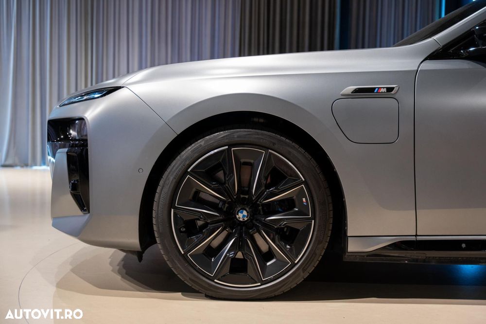 BMW Seria 7 ver-m760e-xdrive-at-phev - 13