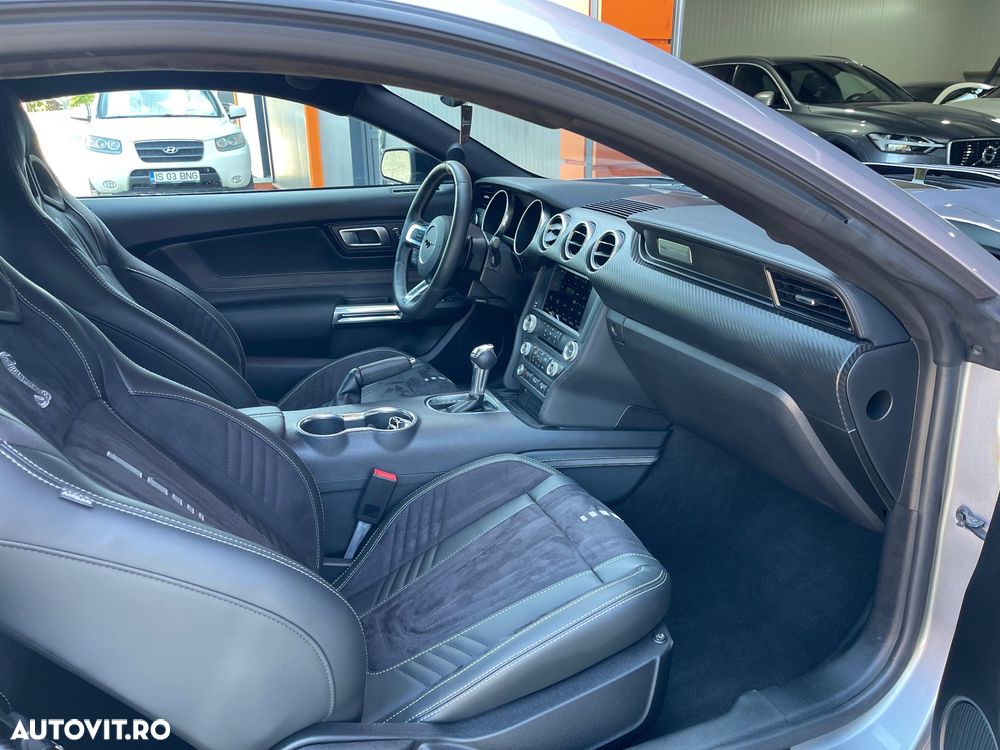Ford Mustang 2.3 Eco Boost Aut. - 8