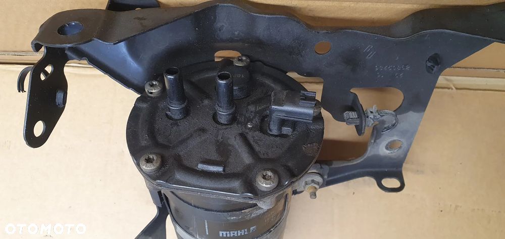 Obudowa filtra paliwa mocowanie Opel Vivaro B Trafic III 1.6 DCI 93450862 164192090R - 3
