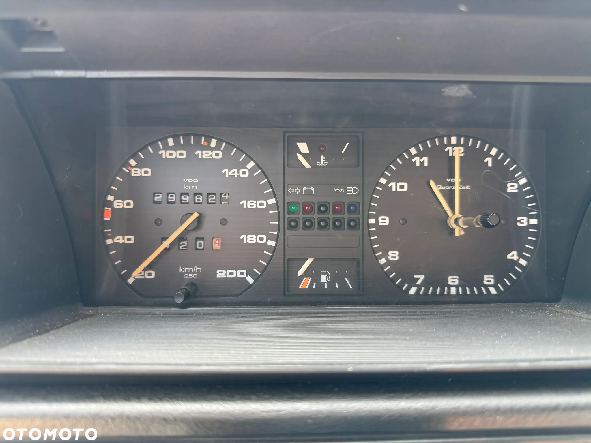 Volkswagen Golf - 10