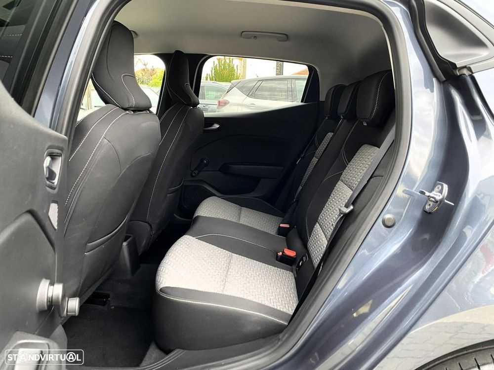 Renault Clio 1.0 TCe Limited Bi-Fuel - 33