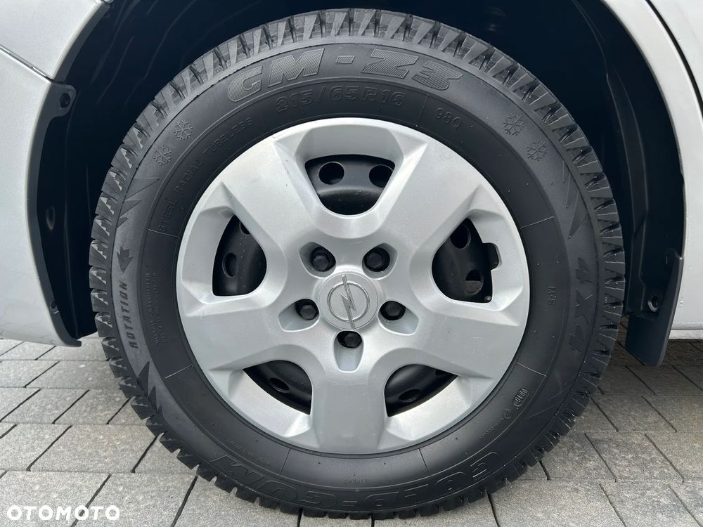 Opel Vivaro L2H1 - 33