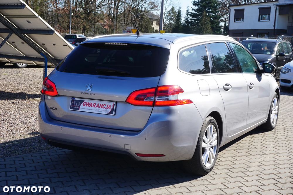 Peugeot 308 - 3