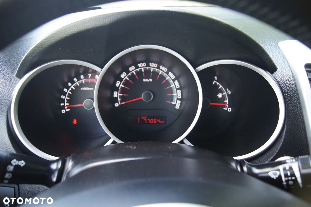 Kia Venga 1.4 CVVT Spirit - 14