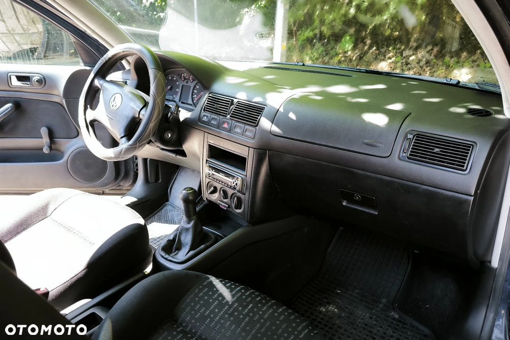 Volkswagen Golf - 7