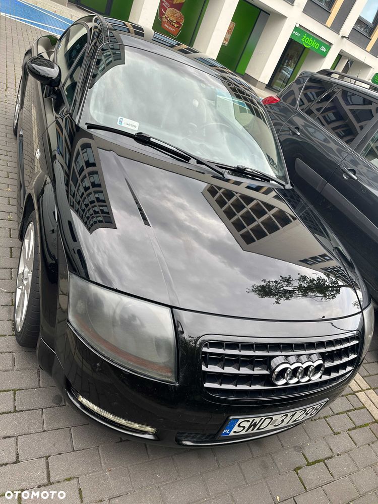 Audi TT Coupé - 8