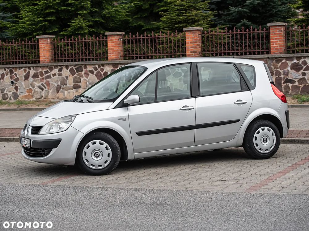 Renault Scenic 1.6 16V Confort Expression - 15