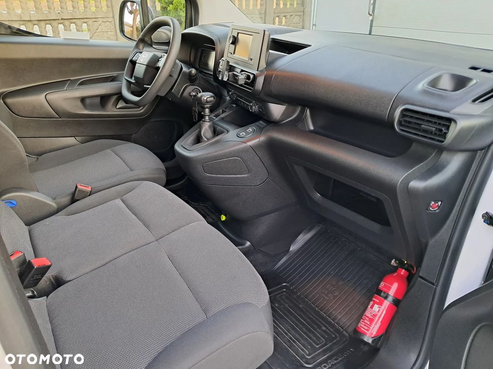 Toyota PROACEcity - 18