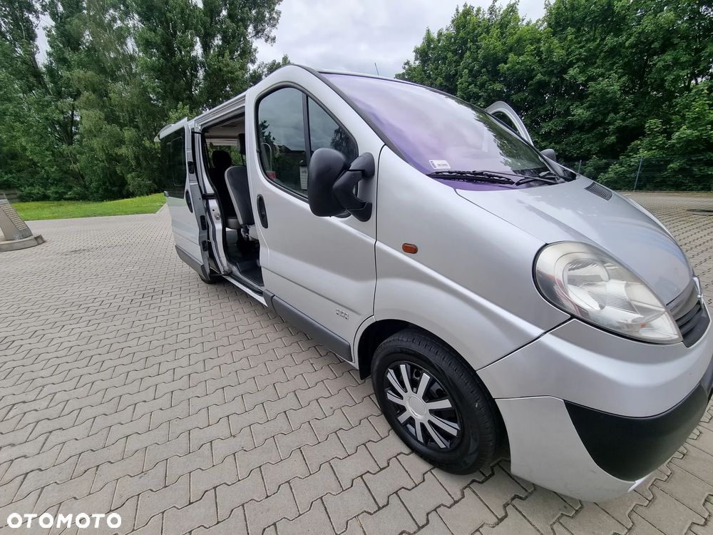 Opel Vivaro L2H1 2.9t - 27