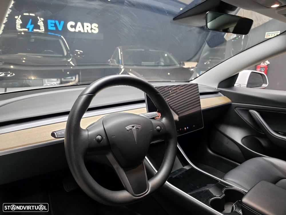 Tesla Model 3 Standard Range Plus RWD - 11