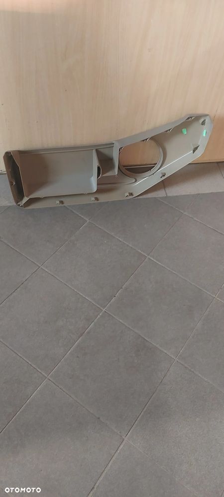 Kieszeń boczka drzwi prawych vw t4 - 5