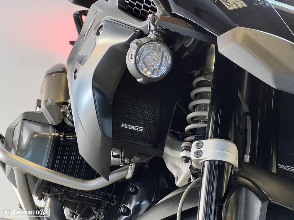 BMW R 1250 GS Adventure TRIPLE BLACK - 12