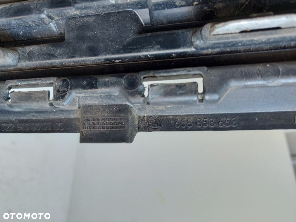Skoda Kamiq atrapa grill - 6