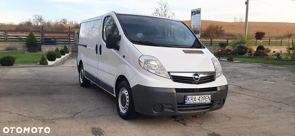 Opel Vivaro - 27