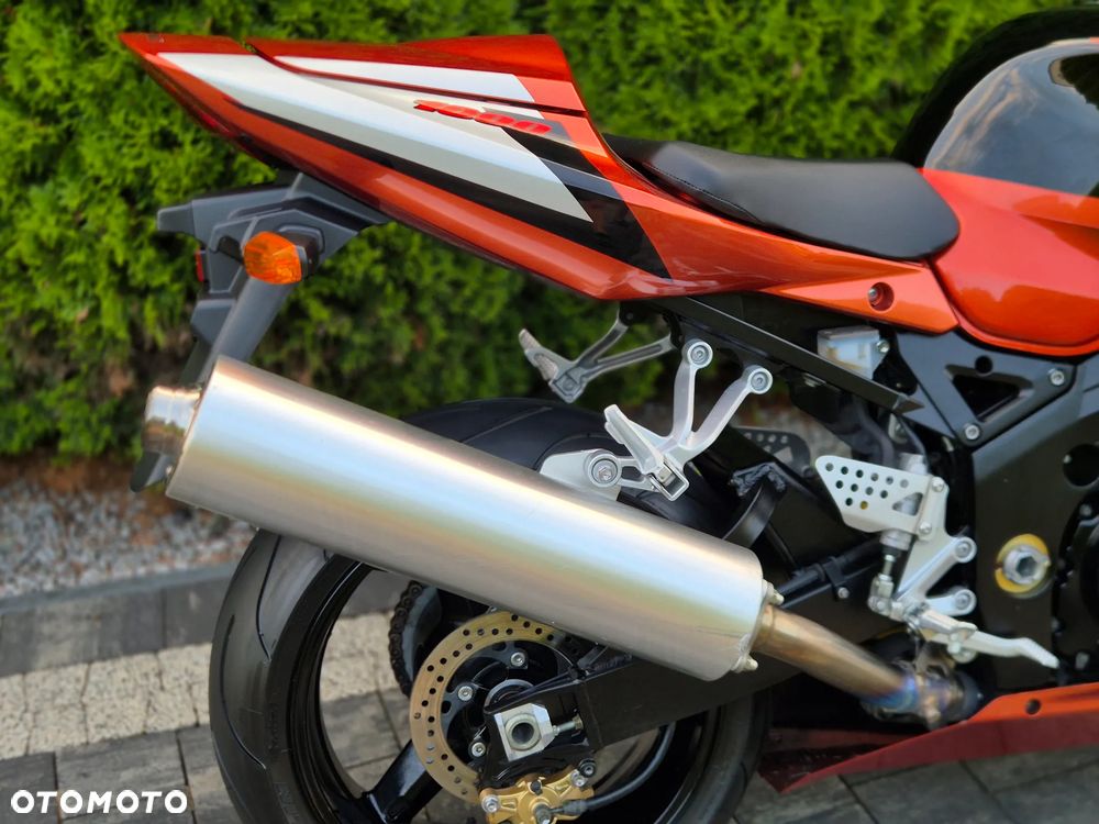 Suzuki GSX-R - 9