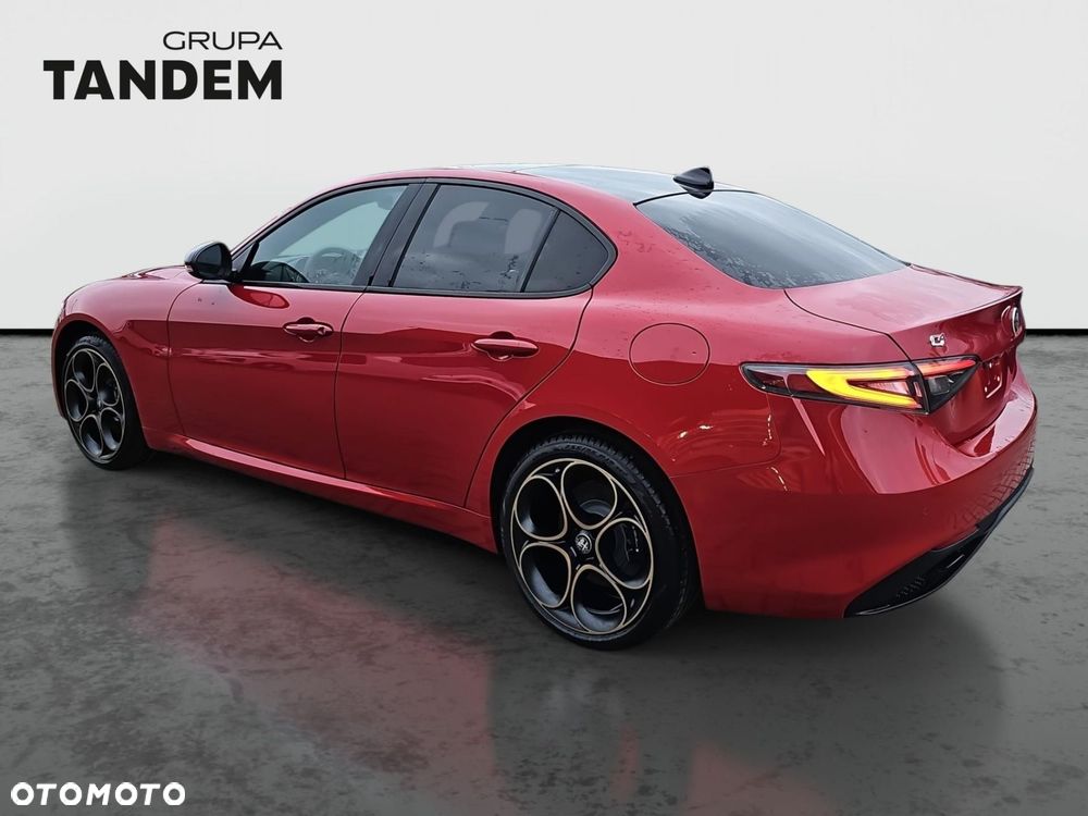 Alfa Romeo Giulia 2.0 Turbo Intensa Q4 - 5