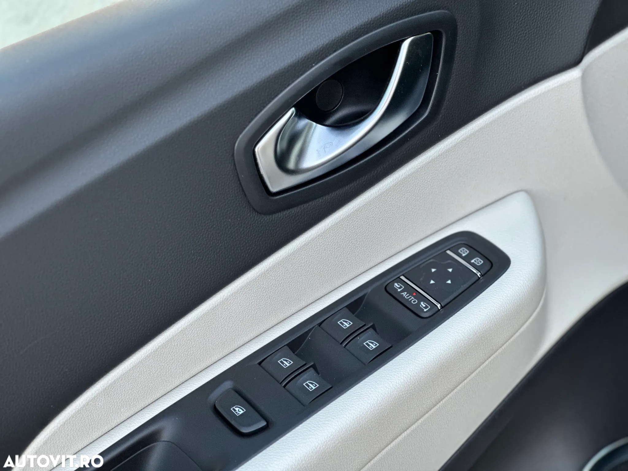 Renault Captur ENERGY TCe 90 Start&Stop Intens - 20