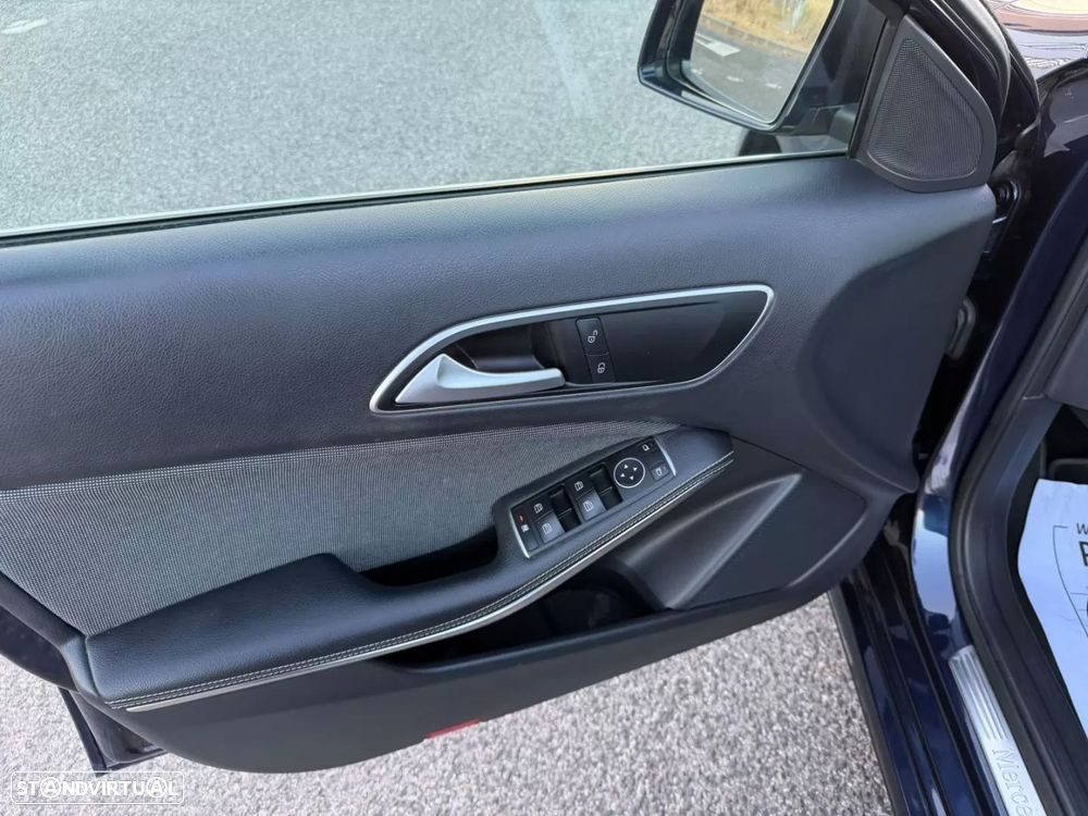 Mercedes-Benz A 180 d Style - 37