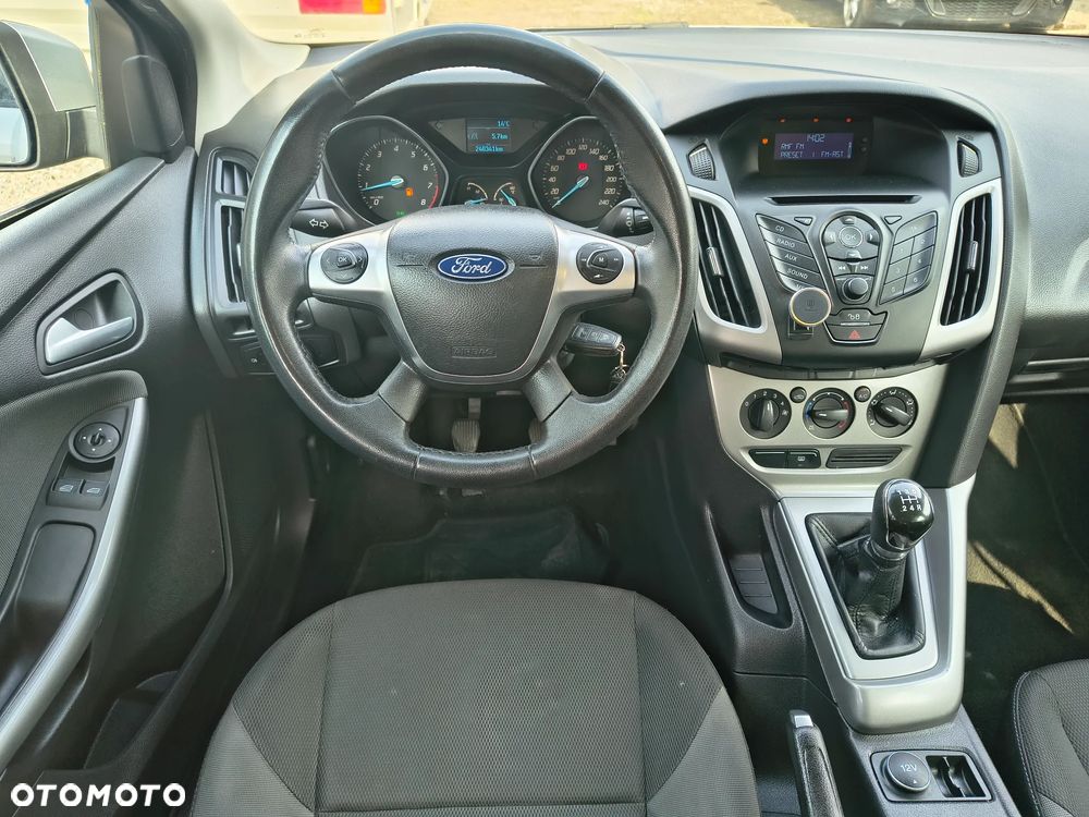 Ford Focus 1.6 Trend - 9