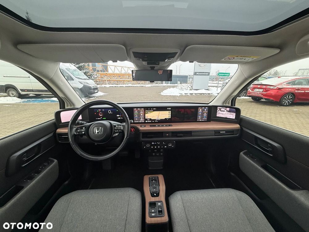 Honda e Advance (17") - 13