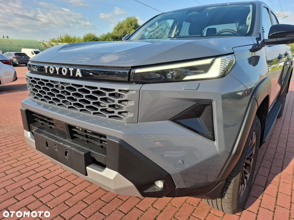 Toyota Hilux 2.8 D-4D mHEV Double Cab Executive 4x4 - 19