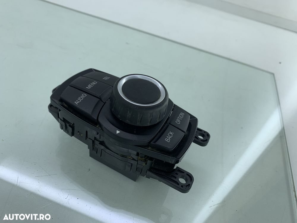 Dezmembrez Joystick navigatie de pe BMW SERIA 3 F30 2011-2016 - 2