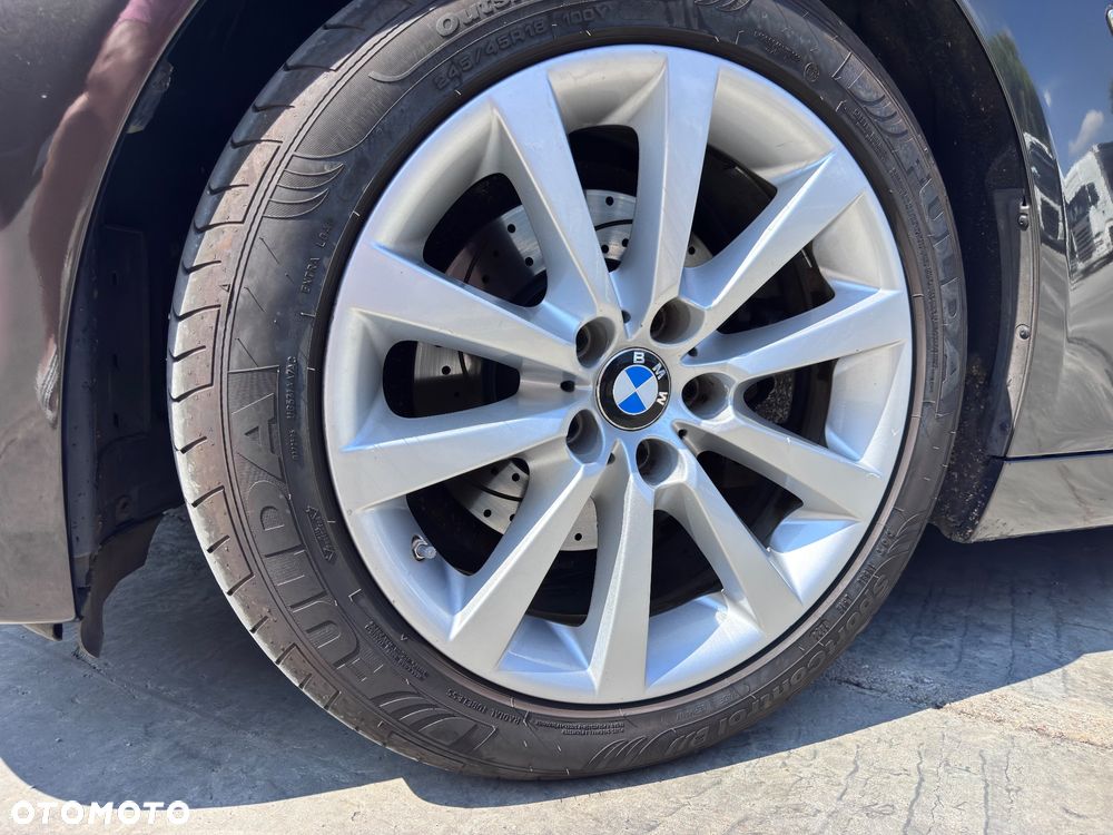 BMW Seria 5 520d - 9