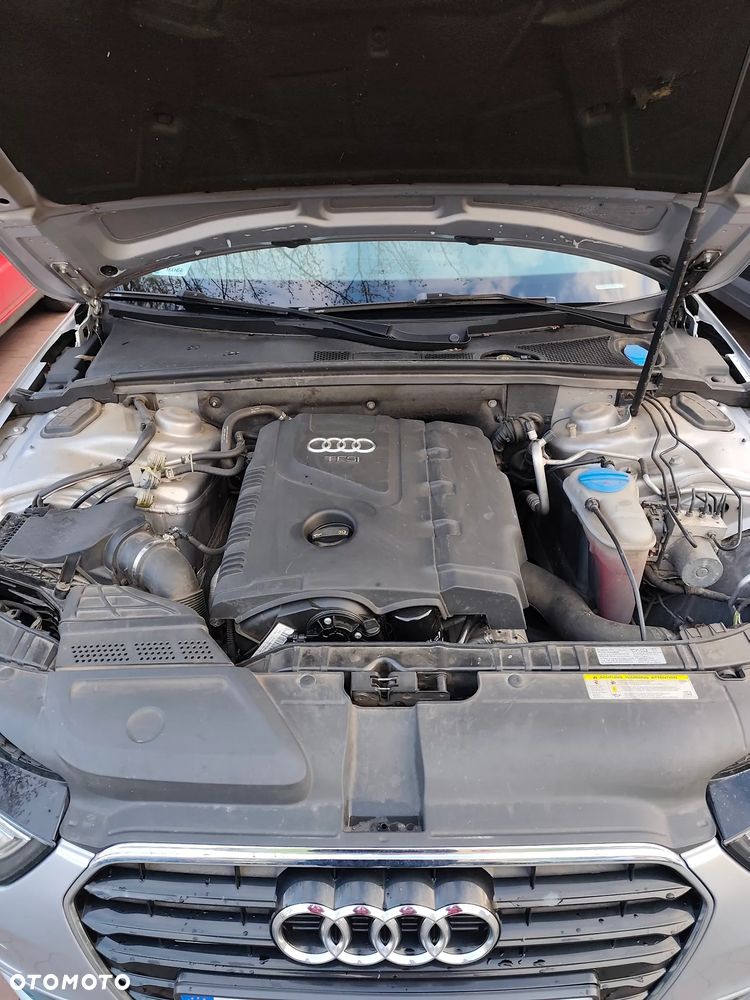 Audi A4 Limousine - 10