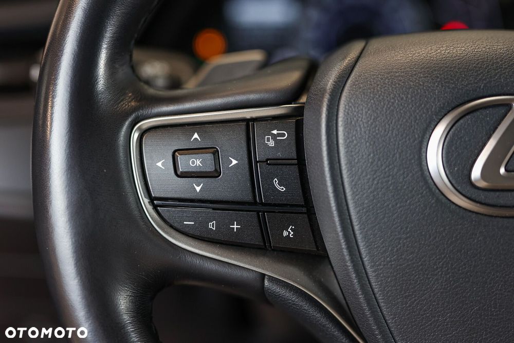 Lexus ES - 29