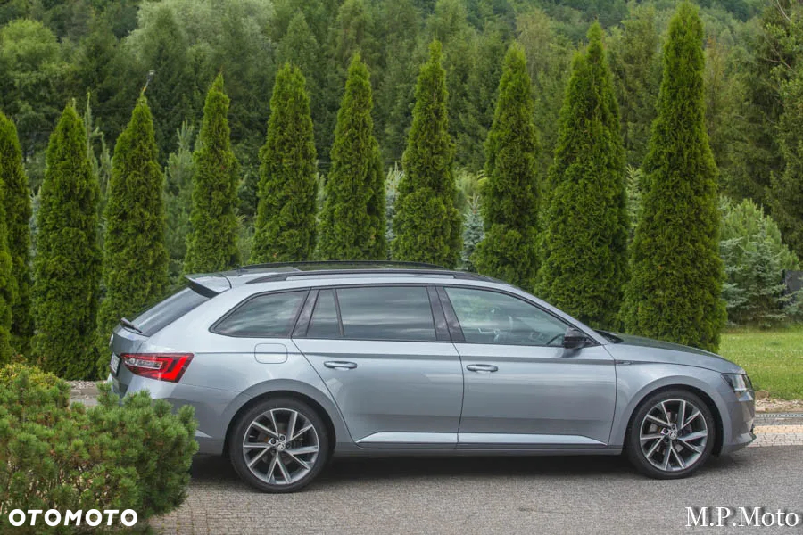 Skoda Superb 2.0 TDI 4x4 DSG Sportline - 7