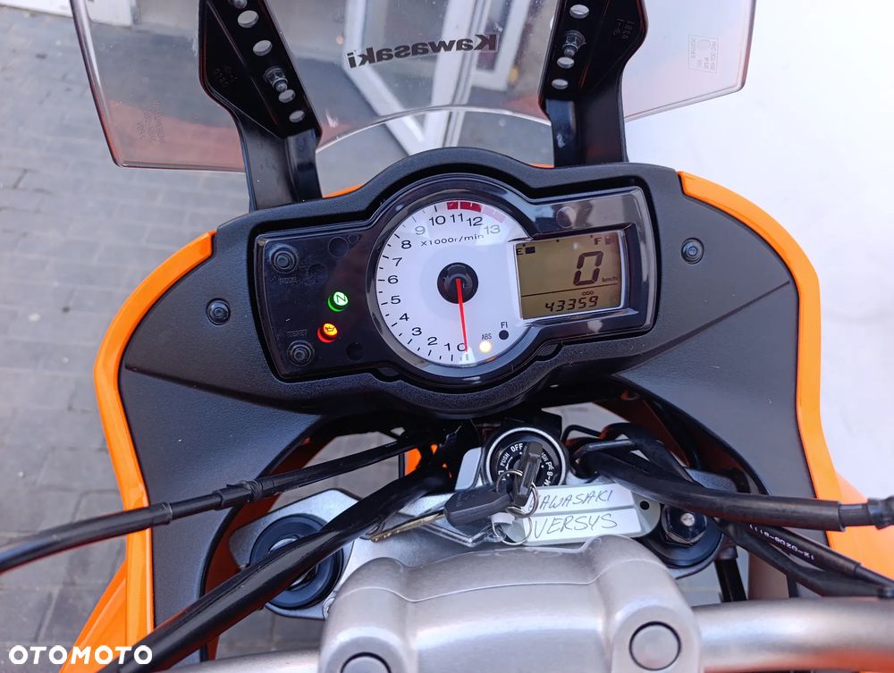 Kawasaki Versys 650 - 13