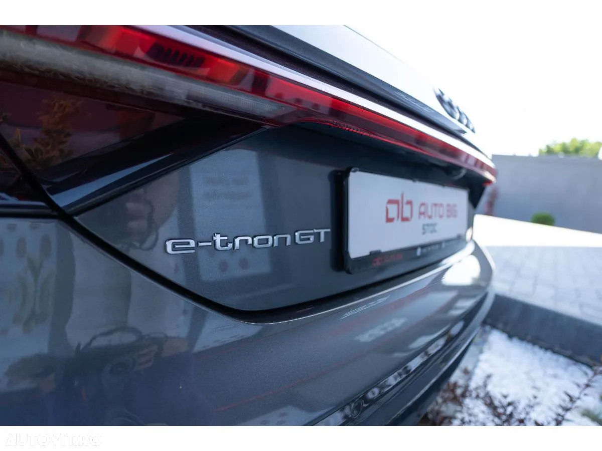 Audi e-tron GT 60 quattro - 15