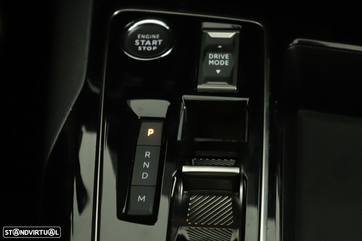 Peugeot 3008 1.2 PureTech GT EAT8 - 14