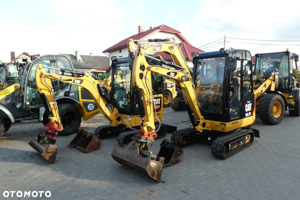 Caterpillar 301,7D Z NIEMIEC DWIE ŁYŻKI - 26