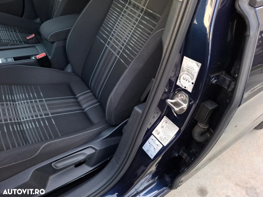 Volkswagen Golf 1.6 TDI DPF BMT Highline - 21