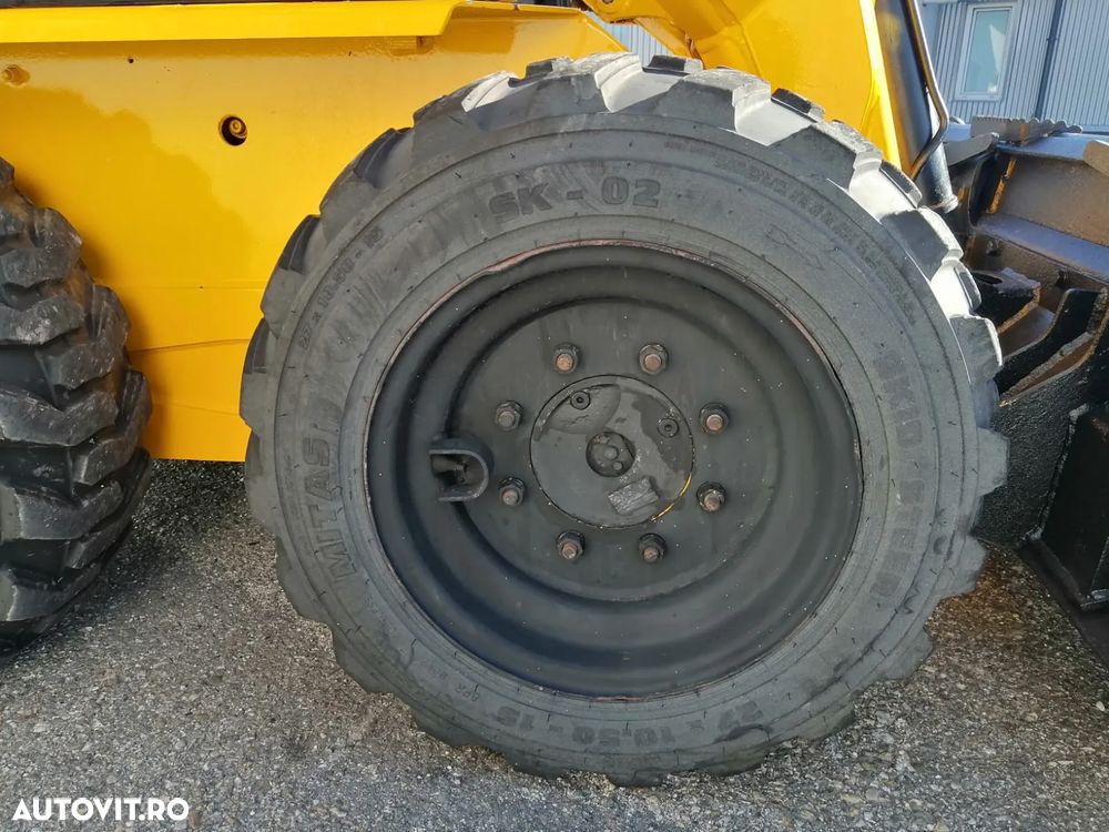 Bobcat MINIINCARCATOR FRONTAL PNEU RIGID RAM ITALIA - 19