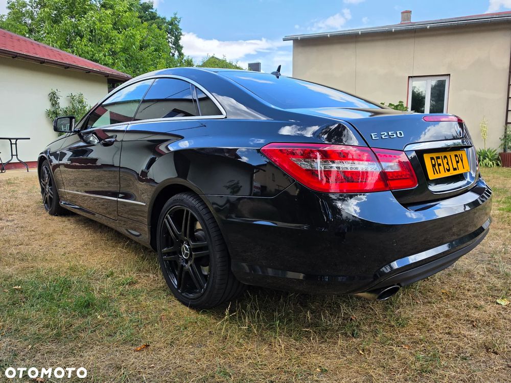 Mercedes-Benz Klasa E 250 CDI 7G-TRONIC - 29