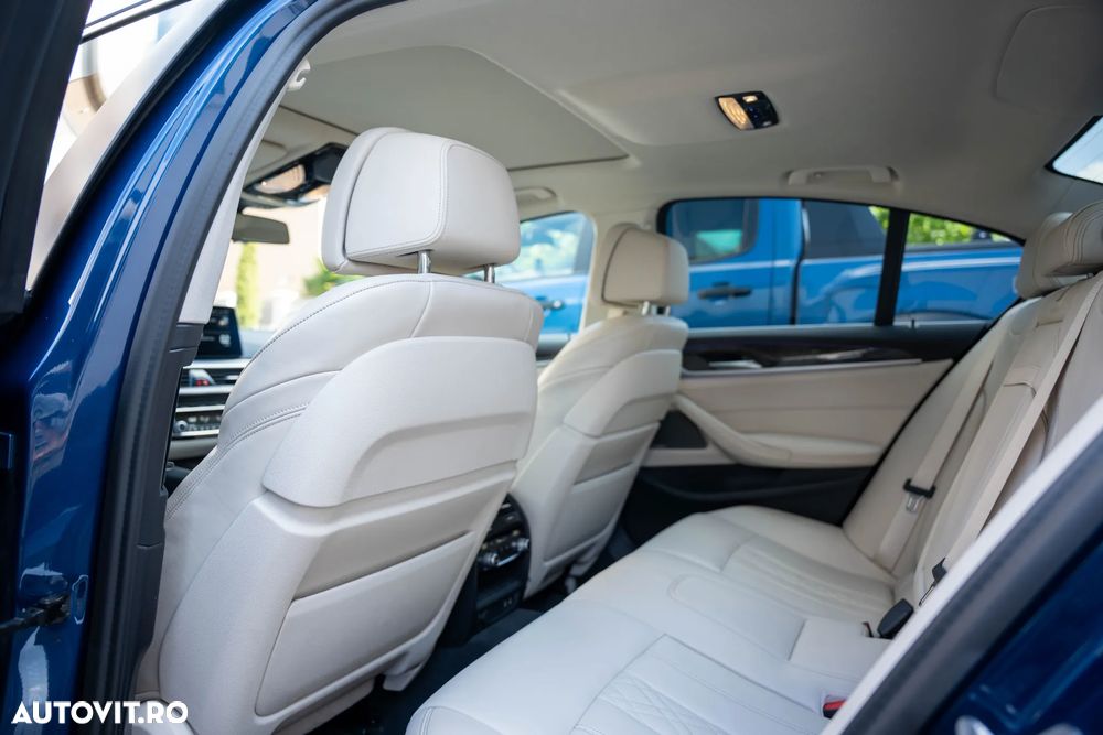 BMW Seria 5 530e xDrive AT PHEV - 33