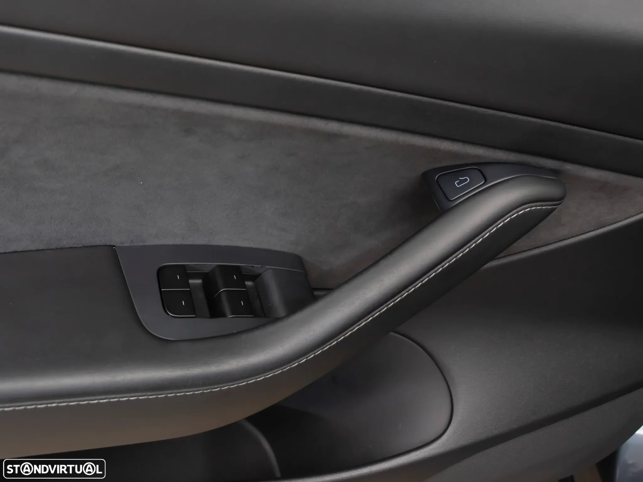 Tesla Model 3 Tração Traseira - 22