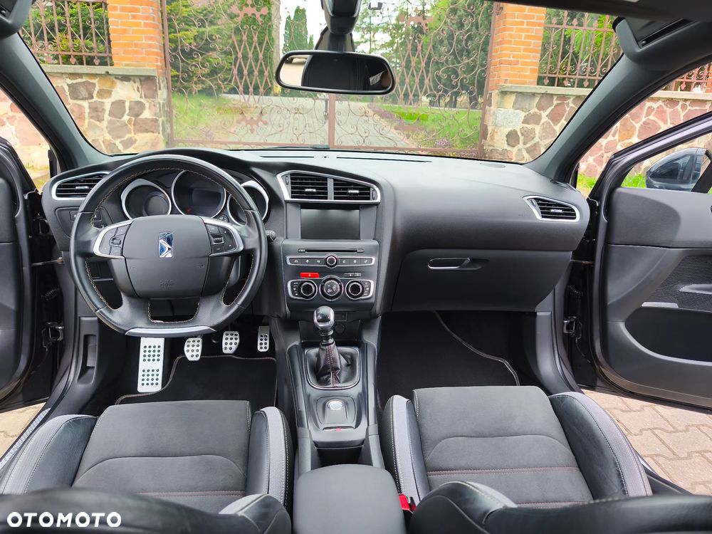 DS Automobiles DS 4 - 17