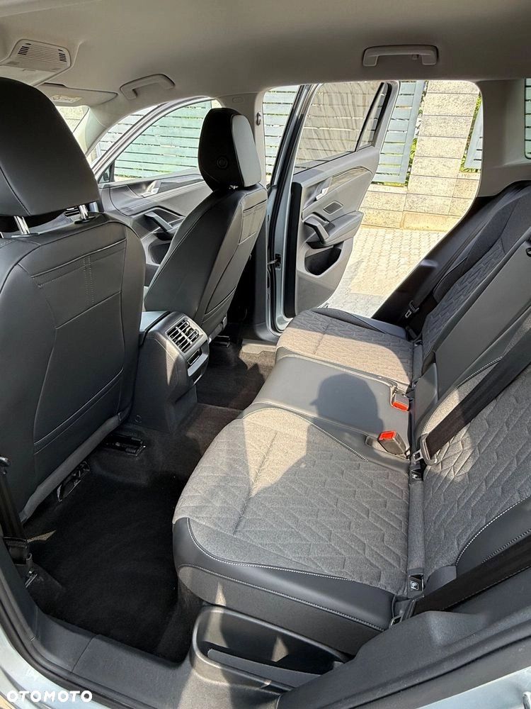 Volkswagen Tiguan - 17
